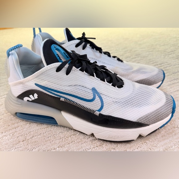 Nike Other - Nike AirMax 2090